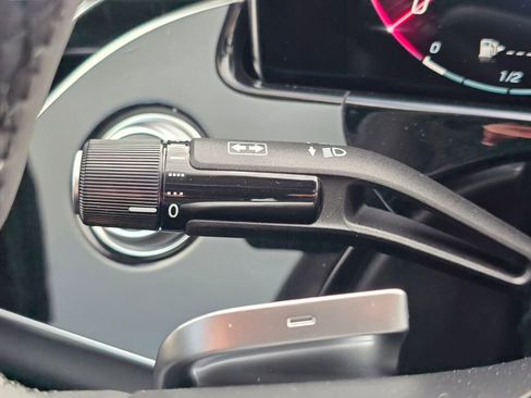 New 2026 Mercedes-Benz E 350 4MATIC Sedan image 38