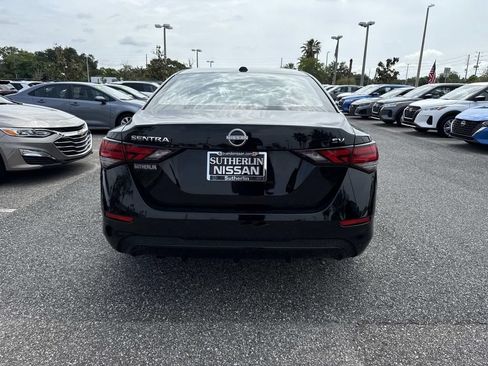 Certified 2024 Nissan Sentra SV FWD image 5