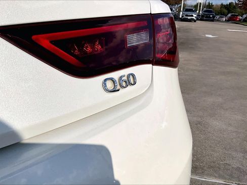 Used 2018 INFINITI Q60 3.0t Luxe w/ Sensory Package 3.0T Luxe image 27