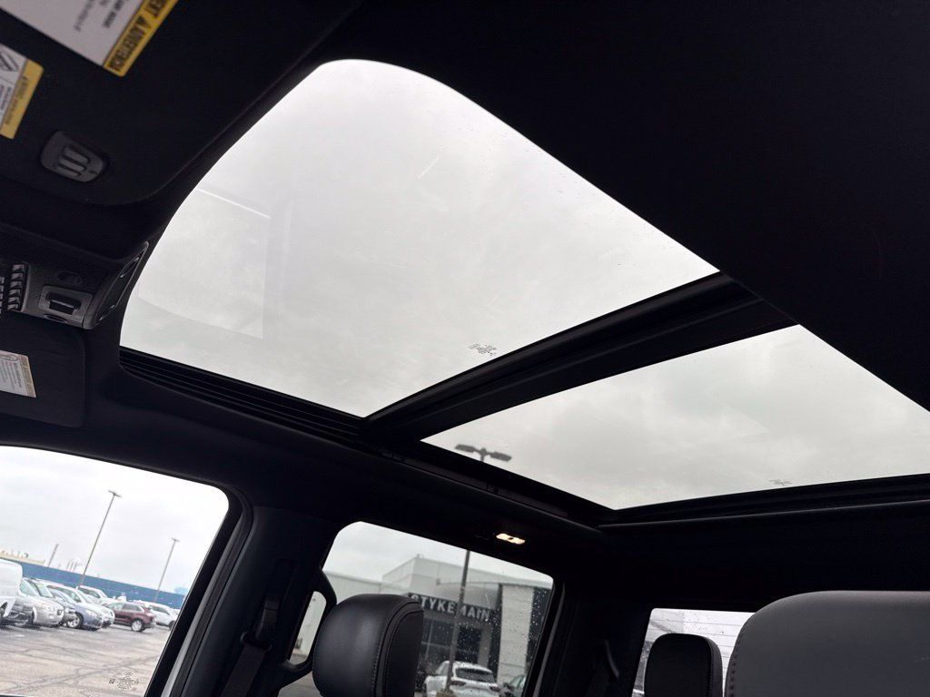 Used 2022 Ford F250 Platinum AWD/4WD image 15