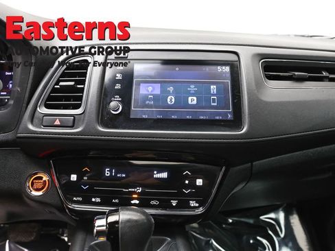 Used 2019 Honda HR-V EX-L image 12