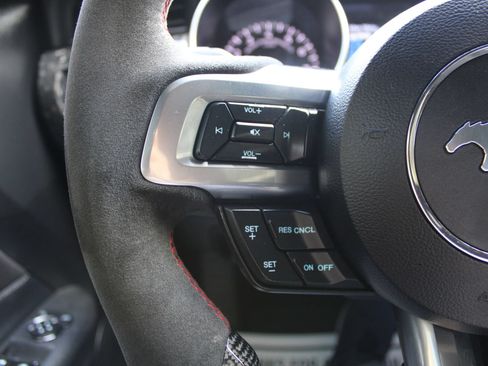 Used 2020 Ford Mustang GT RWD image 15