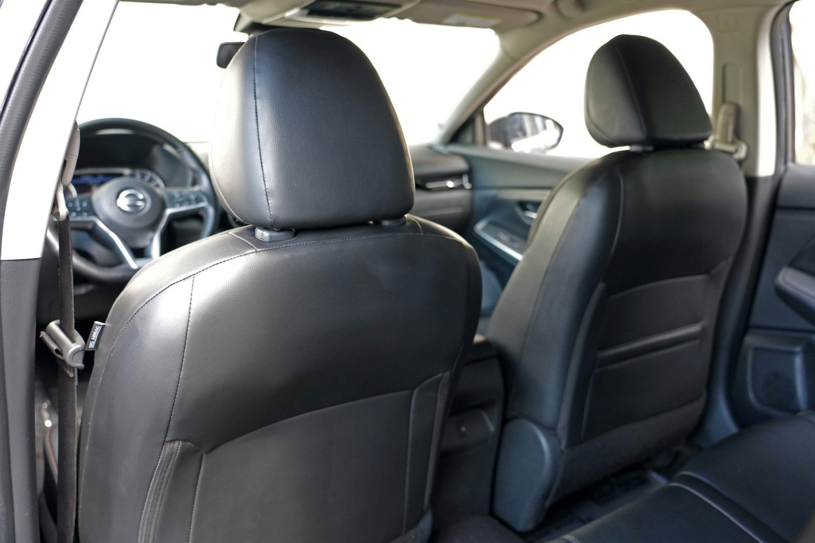 Used 2021 Nissan Sentra SR w/ SR Premium Package FWD image 30