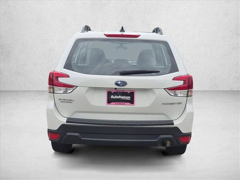 Used 2024 Subaru Forester AWD/4WD image 7
