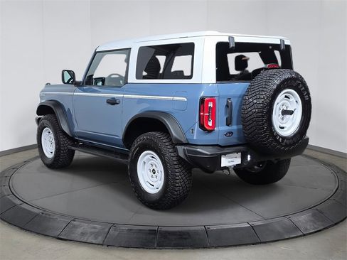 Used 2024 Ford Bronco Heritage Edition image 3