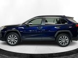 Used 2020 Toyota RAV4 XLE Premium image 2