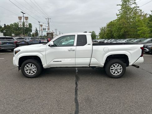 Used 2025 Toyota Tacoma SR5 RWD image 3