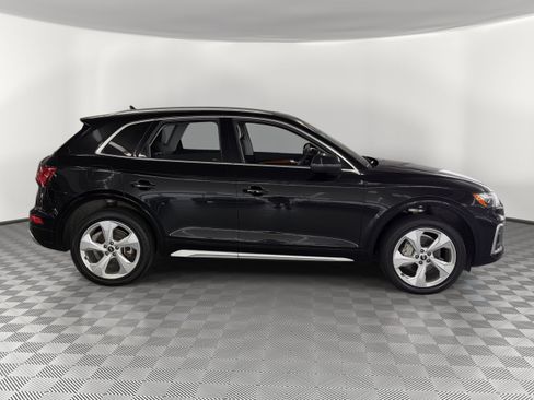 Used 2023 Audi Q5 2.0T Premium Plus w/ Premium Plus Package AWD/4WD image 8