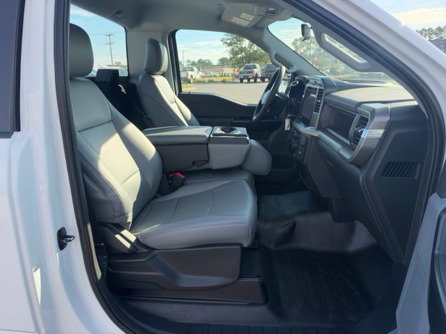 New 2026 Ford F150 XL RWD image 9