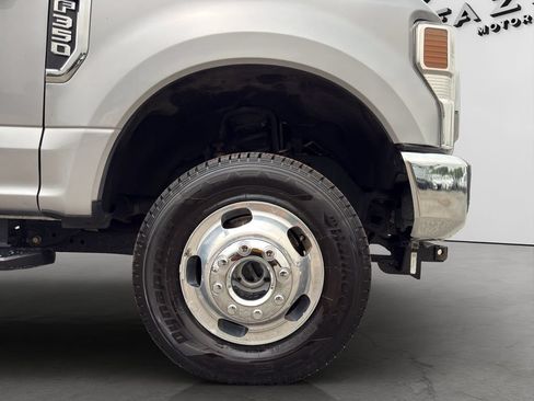 Used 2021 Ford F350 Lariat w/ Lariat Value Package AWD/4WD image 21