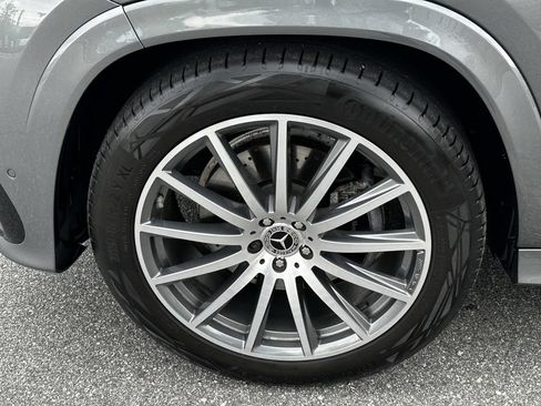 Certified 2025 Mercedes-Benz GLS 450 4MATIC image 13