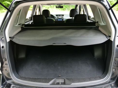 Used 2018 Subaru Forester 2.5i Premium w/ Protection Package #1 AWD/4WD image 33