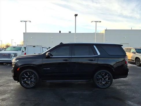 Used 2021 Chevrolet Tahoe LT w/ LT Signature Package image 10
