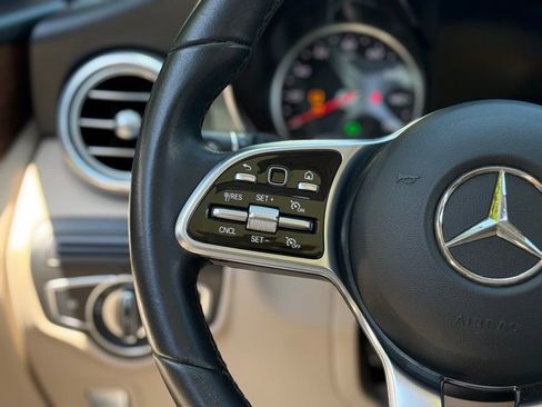 Used 2020 Mercedes-Benz GLC 300 w/ Parking Assistance Package image 47