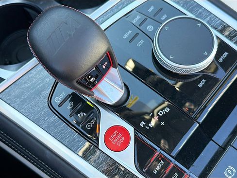 Used 2022 BMW M8 Competition w/ M Carbon Exterior Package image 28