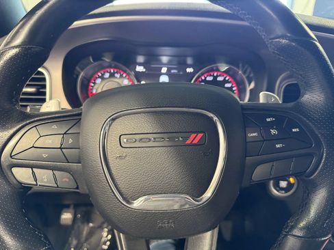 Used 2019 Dodge Charger GT RWD image 17