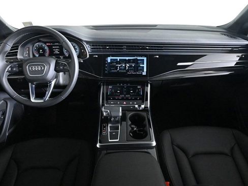 Used 2025 Audi Q7 3.0T Premium Plus image 9