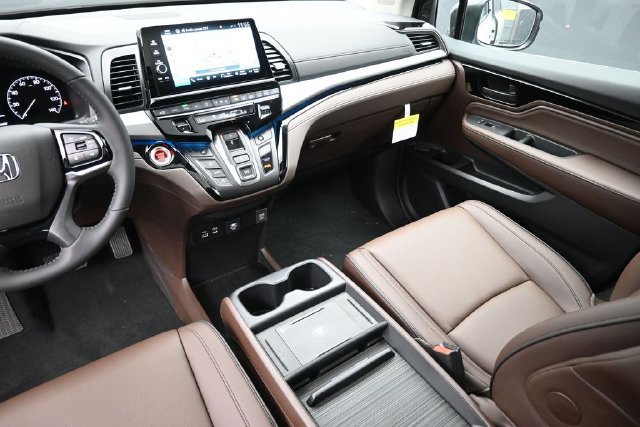 New 2026 Honda Odyssey Touring image 10