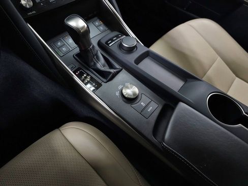 Used 2018 Lexus IS 300 AWD w/ Premium Package image 26