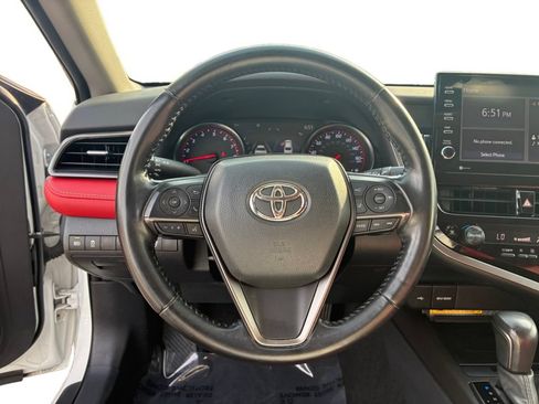 Used 2021 Toyota Camry XSE FWD image 15