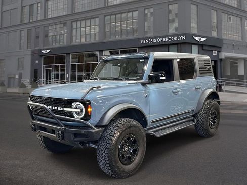 Used 2021 Ford Bronco First Edition AWD/4WD image 1