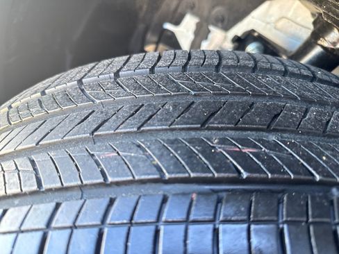 Certified 2025 Nissan Rogue S image 29