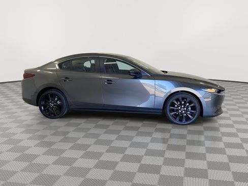 Used 2025 MAZDA MAZDA3 s image 12
