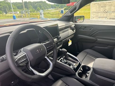 New 2026 Chevrolet Colorado Trail Boss AWD/4WD image 15