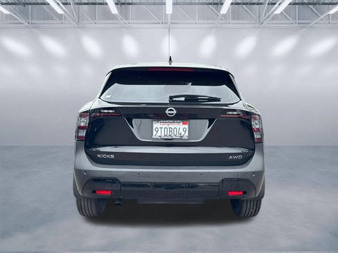 Used 2025 Nissan Kicks S AWD/4WD image 5
