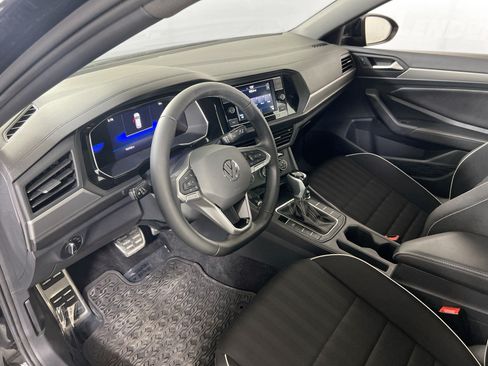Used 2023 Volkswagen Jetta Sport FWD image 9