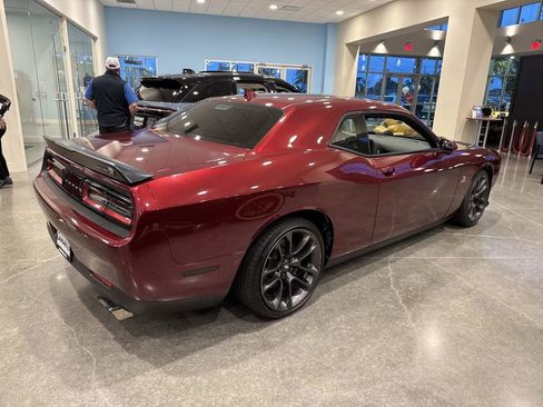 Used 2021 Dodge Challenger R/T Scat Pack image 8