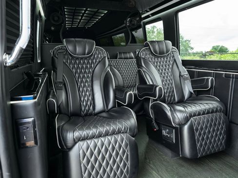 Used 2019 Mercedes-Benz Sprinter 170 image 27