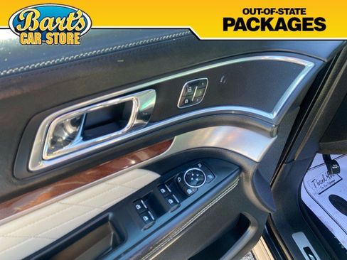 Used 2016 Ford Explorer Platinum AWD/4WD image 27