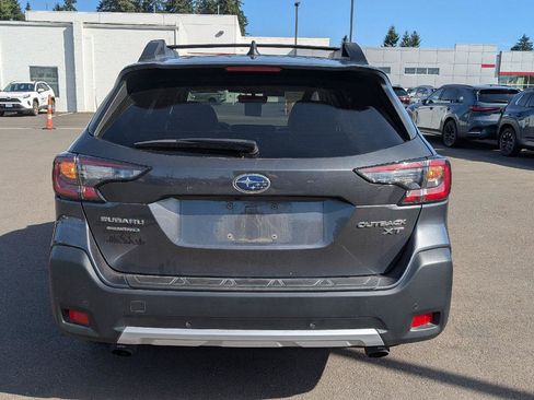 Used 2023 Subaru Outback Limited XT AWD/4WD image 4
