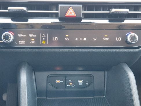 New 2026 Kia Sportage SX image 14