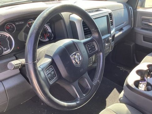 Used 2018 RAM 1500 Big Horn AWD/4WD image 27