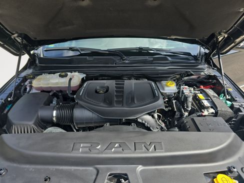 Used 2026 RAM 1500 Limited w/ Body Color Bumper Group AWD/4WD image 31