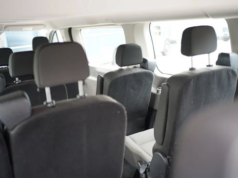 Used 2024 Ford Transit 350 XLT RWD image 12