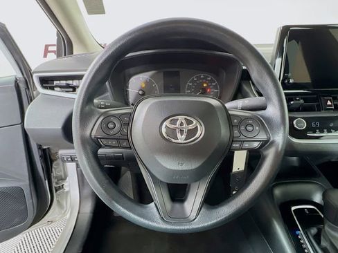 Used 2024 Toyota Corolla LE FWD image 12