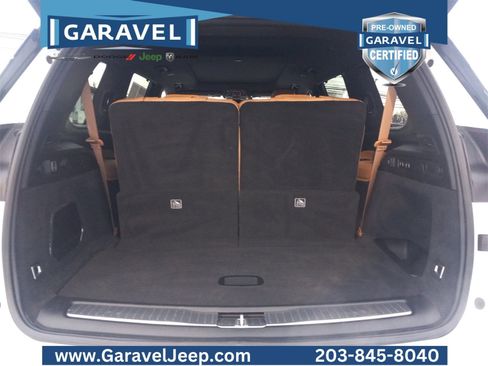 Used 2023 Jeep Grand Cherokee L Summit w/ Luxury Tech Group V image 30