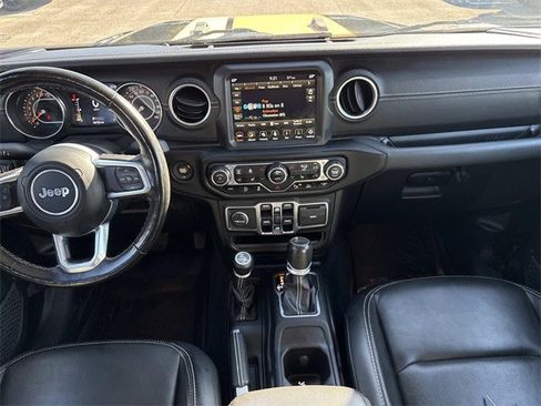 Used 2021 Jeep Gladiator Overland w/ Popular Equipment Package image 15