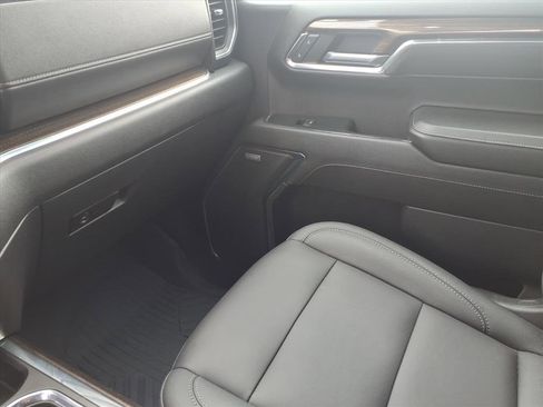 Used 2023 Chevrolet Silverado 1500 LT Trail Boss w/ LT Trail Boss Premium Package image 23