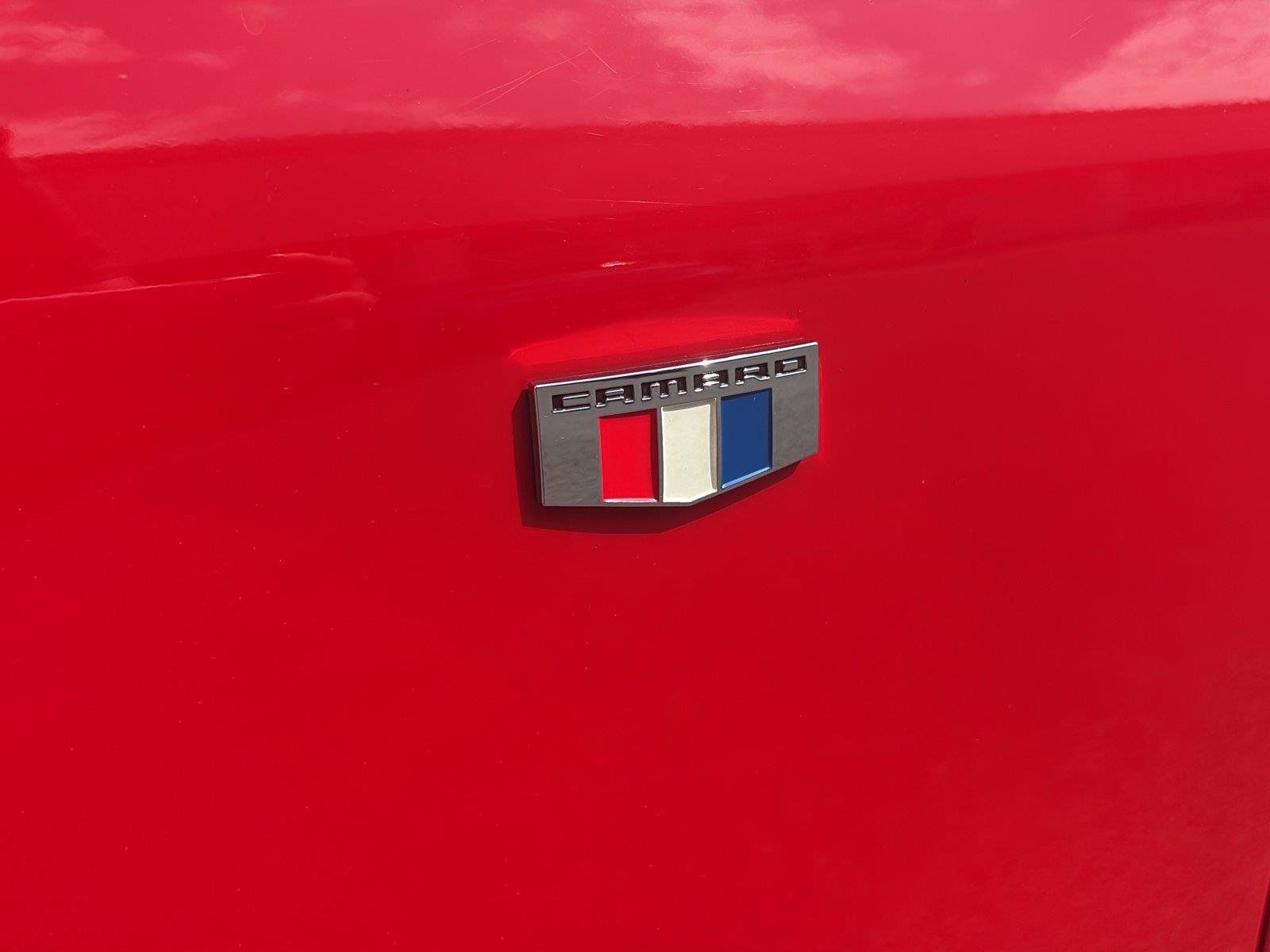 Used 2018 Chevrolet Camaro SS RWD image 35
