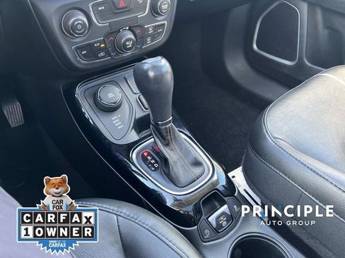 Used 2018 Jeep Compass Limited w/ Navigation Group image 27