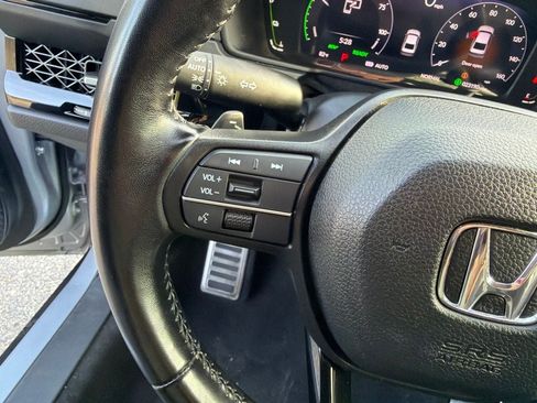 Used 2023 Honda Accord Sport image 18