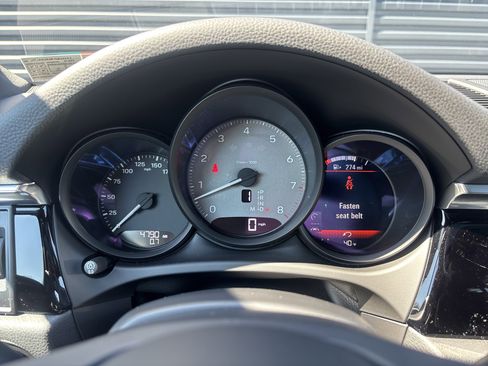 New 2025 Porsche Macan S AWD/4WD image 15