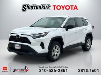 Used 2023 Toyota RAV4 LE FWD video 1