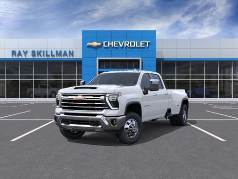 New 2026 Chevrolet Silverado 3500 LTZ w/ LTZ Plus Package AWD/4WD image 8