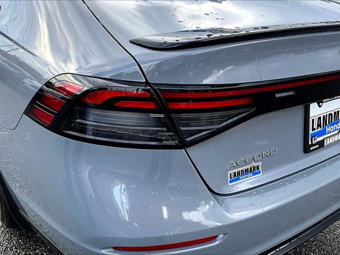 Used 2024 Honda Accord Sport-L image 31