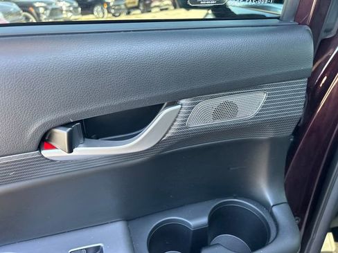 Used 2024 Hyundai Palisade Limited image 41